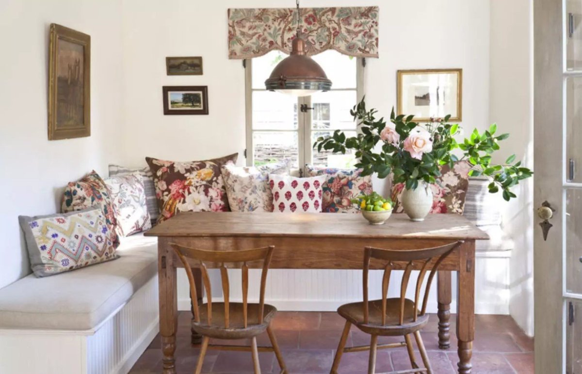 Кухонный уголок в стиле Кантри