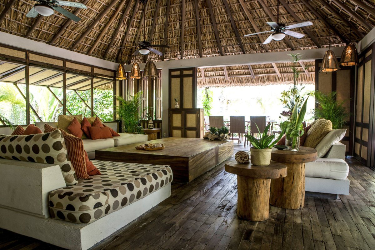 Плетеные бунгало