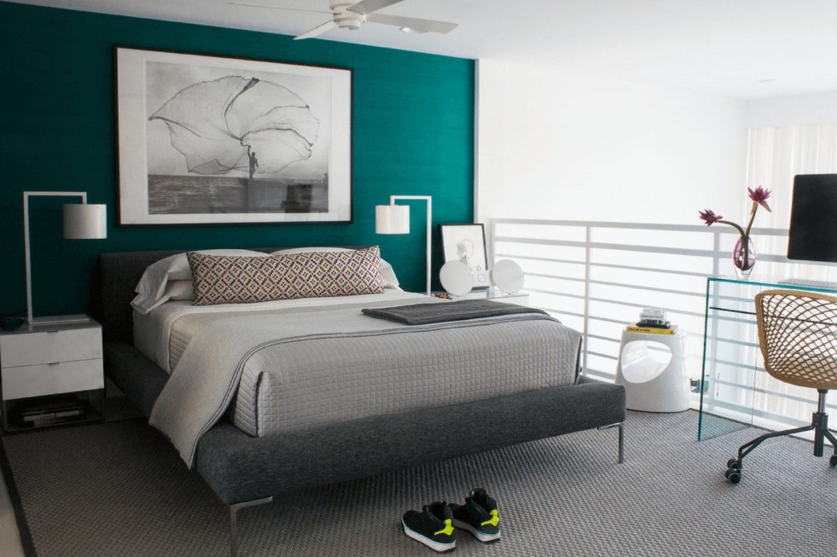 Спальня в зеленых тонах