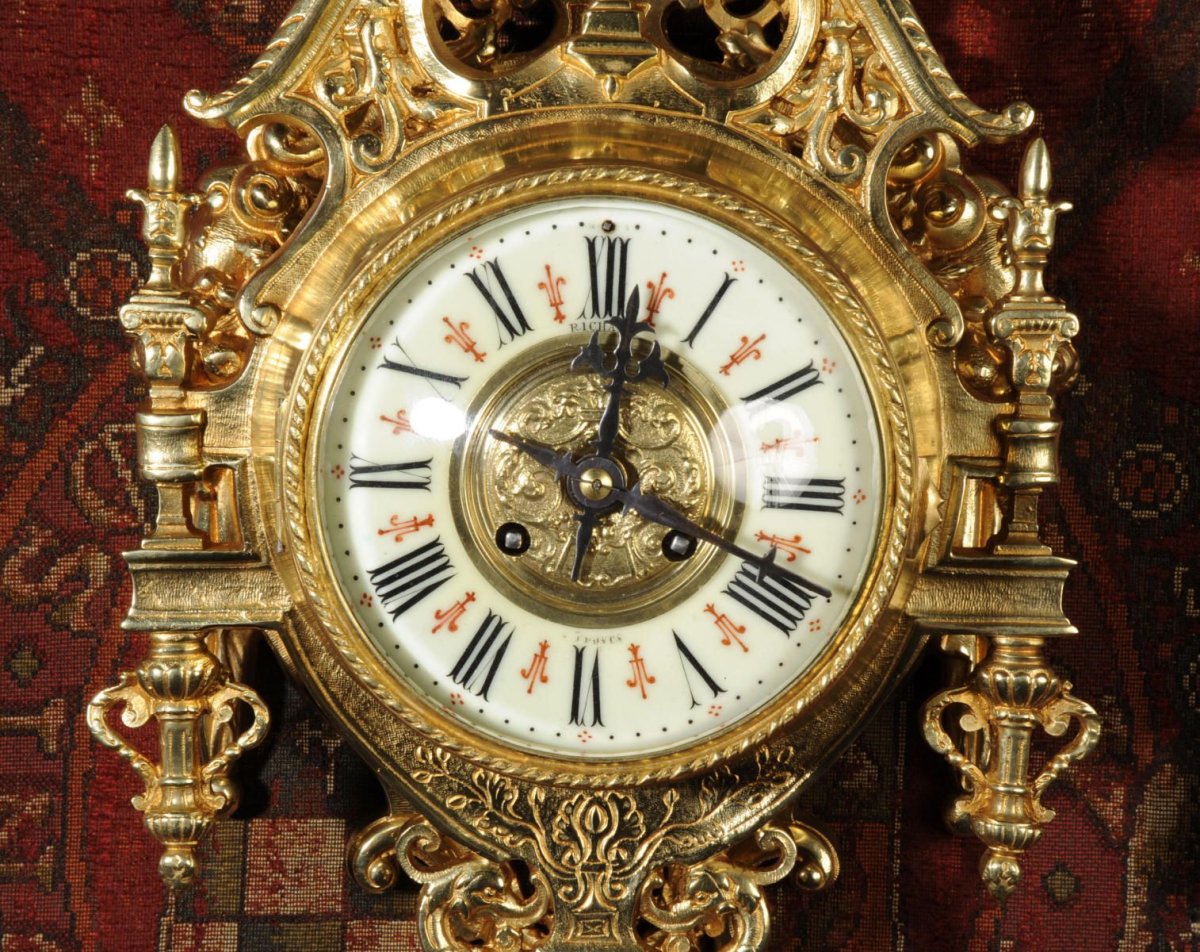 Старинные часы