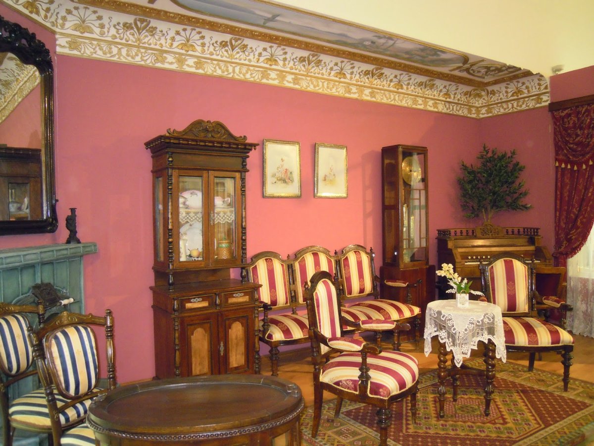 Кухня в стиле русской усадьбы