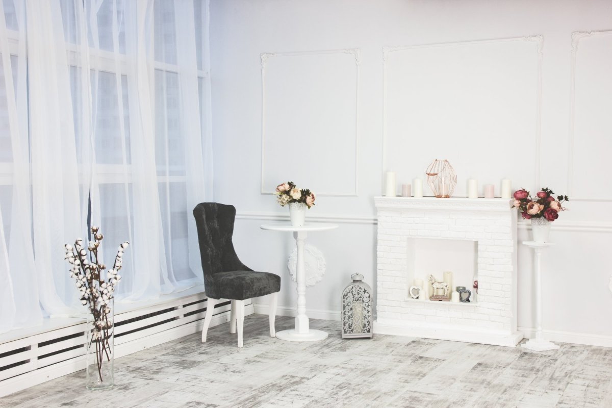 Пустая белая стена бетонный пол