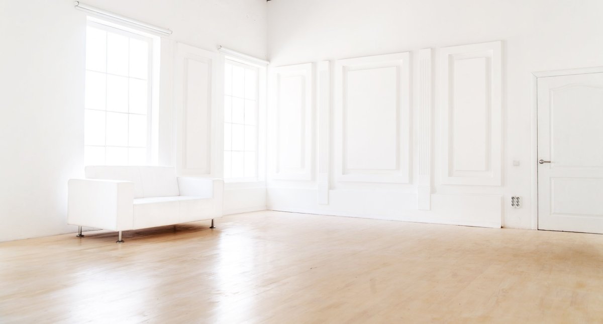 Пустая стена