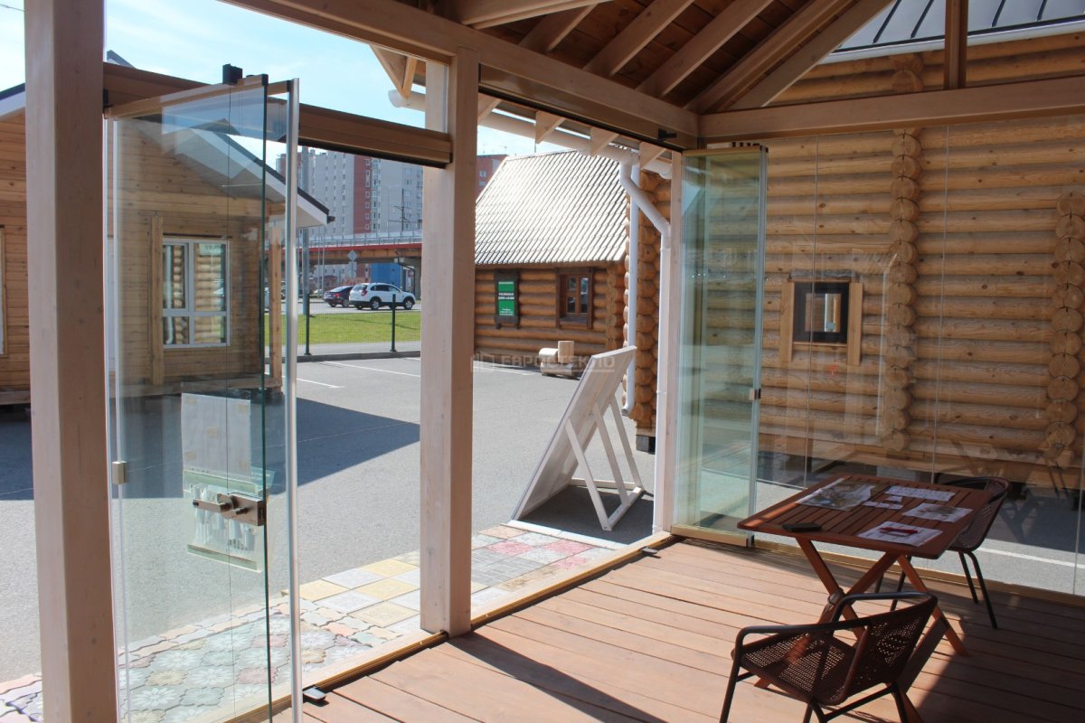 Остекление террасы в стиле