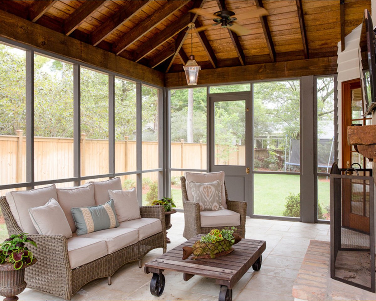 Застекленная утепленная веранда