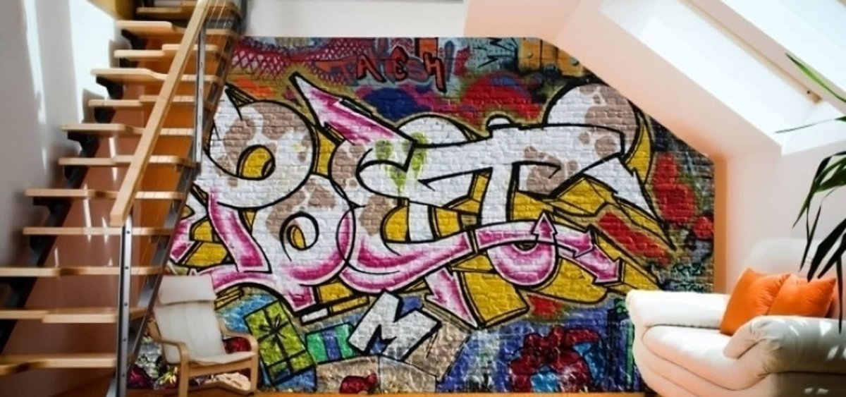 Разрисованные стены в комнате