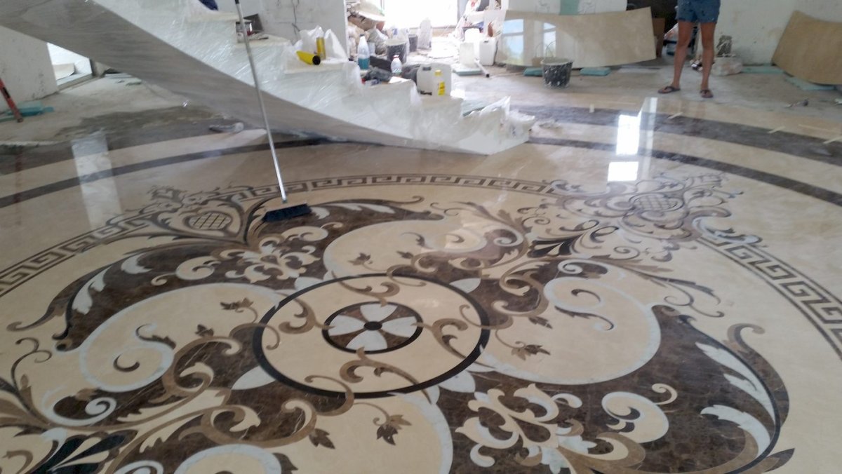 Узор на Гранитном полу