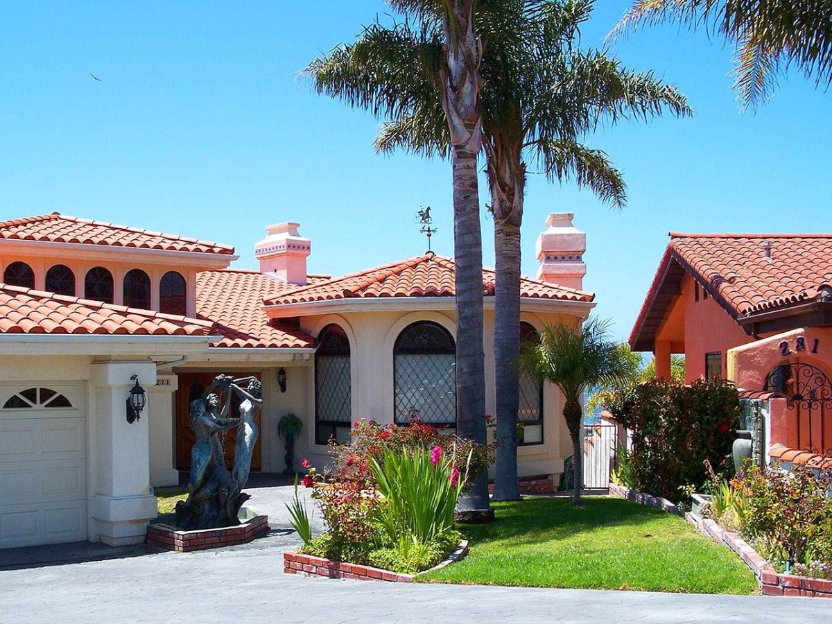 Интерьер кафе в мексиканском стиле