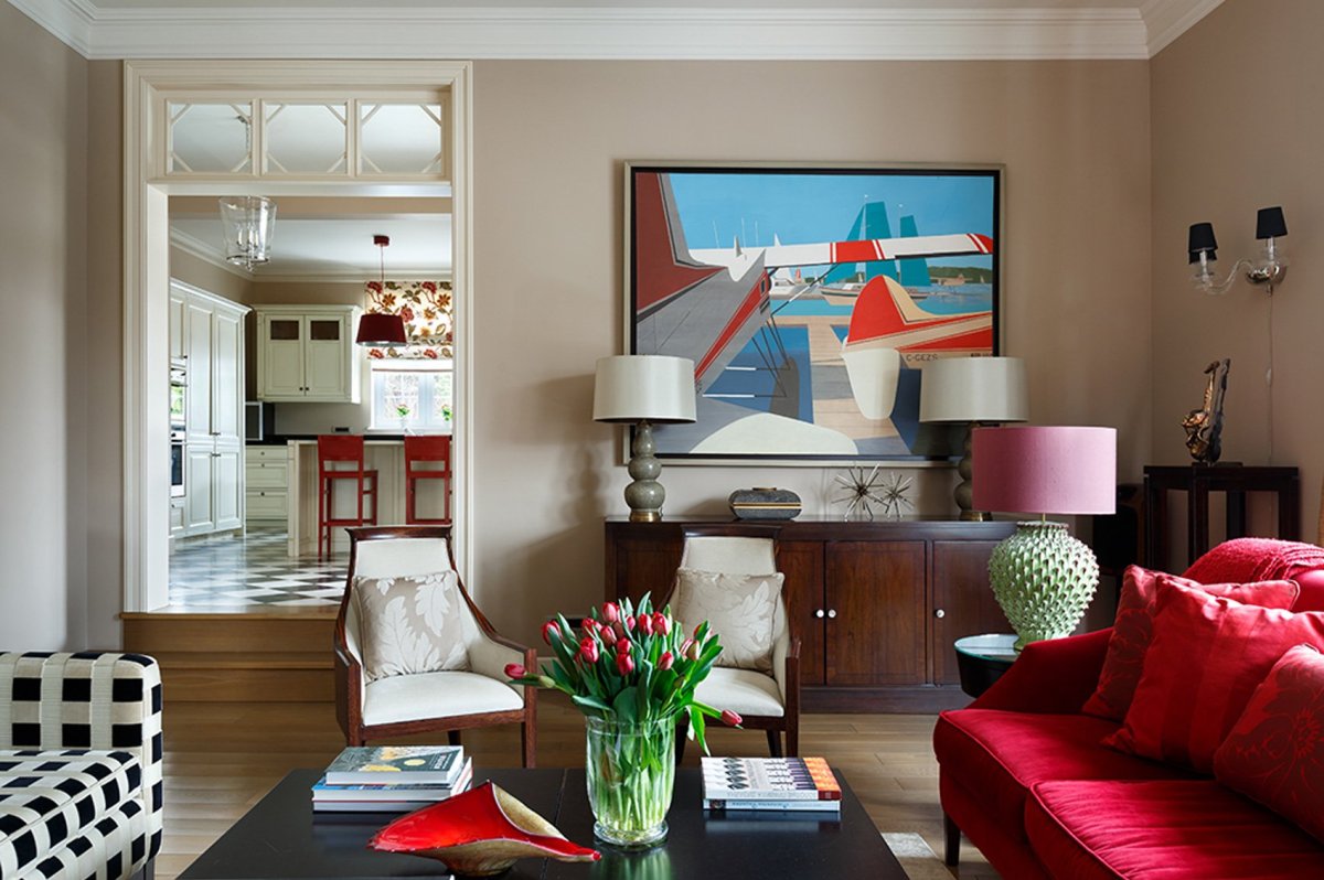 Небольшая уютная гостиная комната