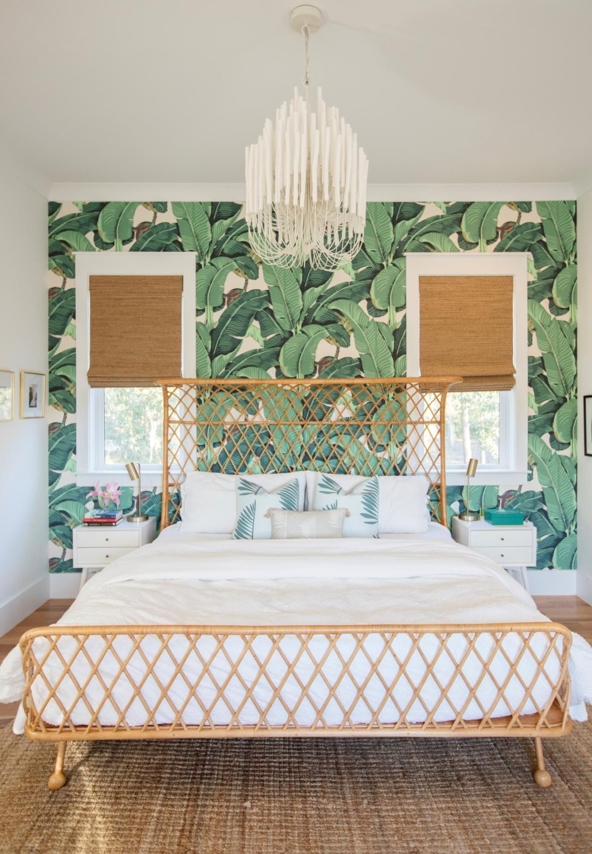 Спальня в тропическом стиле