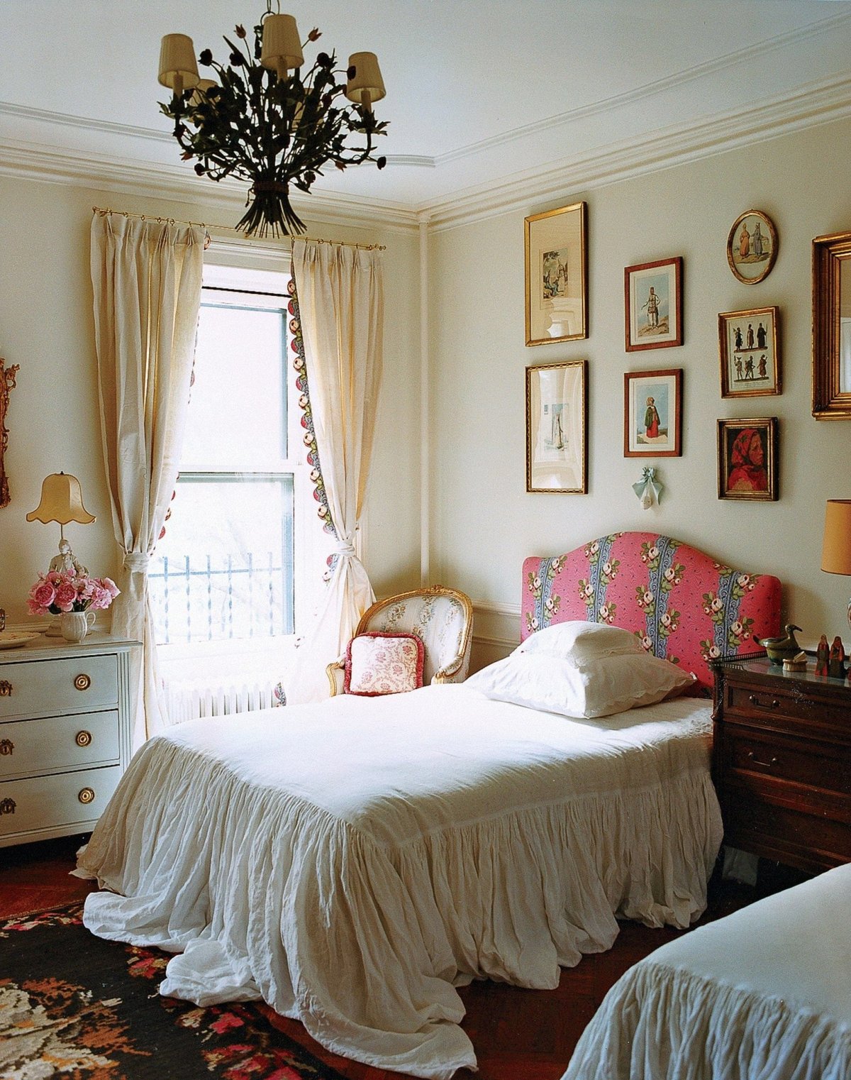 Шторы в спальню в Восточном стиле