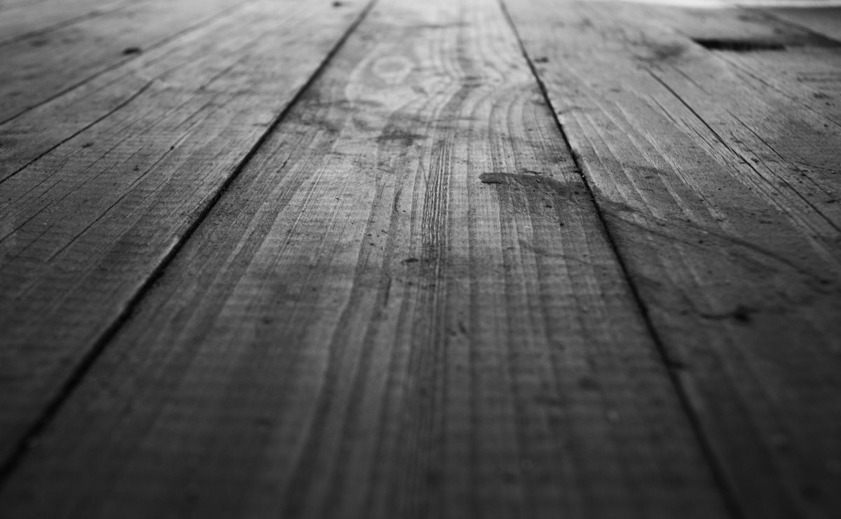 Деревянный пол