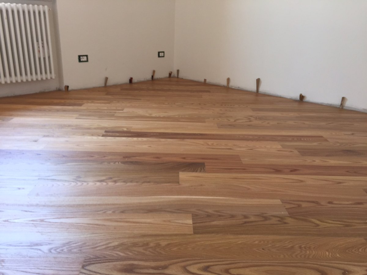 Ламинат по горизонтали