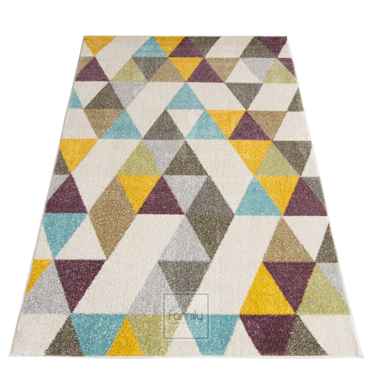 Ковер с геометрическими фигурами