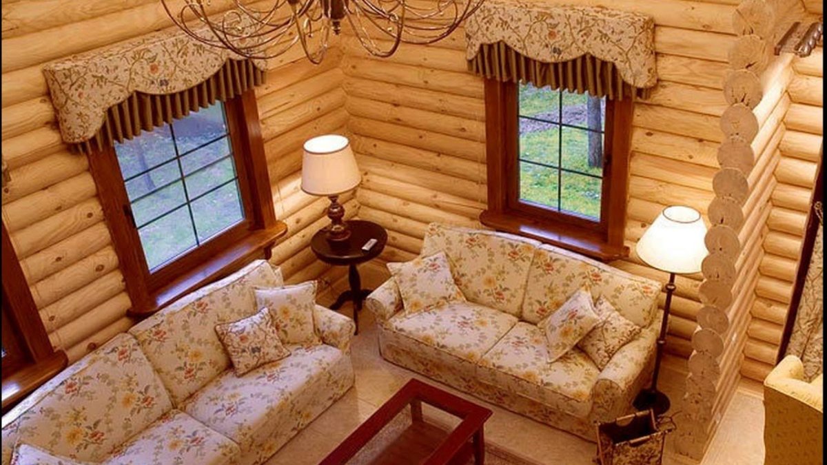 Интерьер деревянного дома из бревна