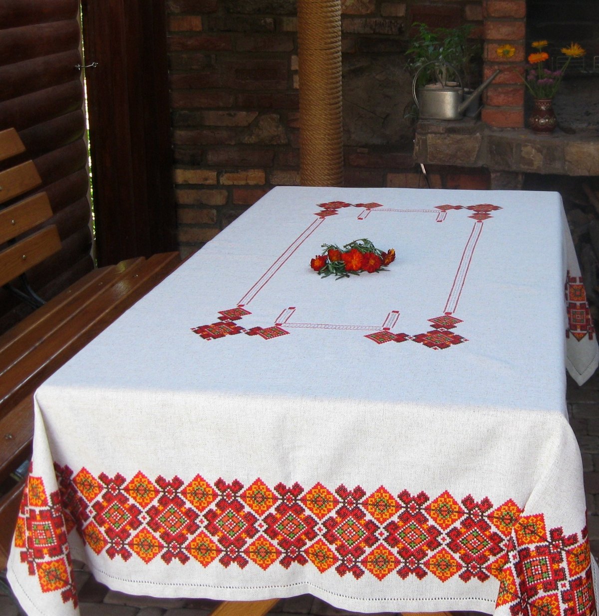 Скатерть с русским орнаментом
