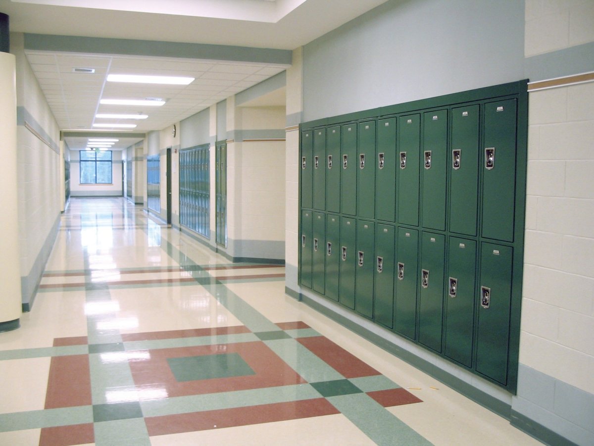 Американская школа коридор