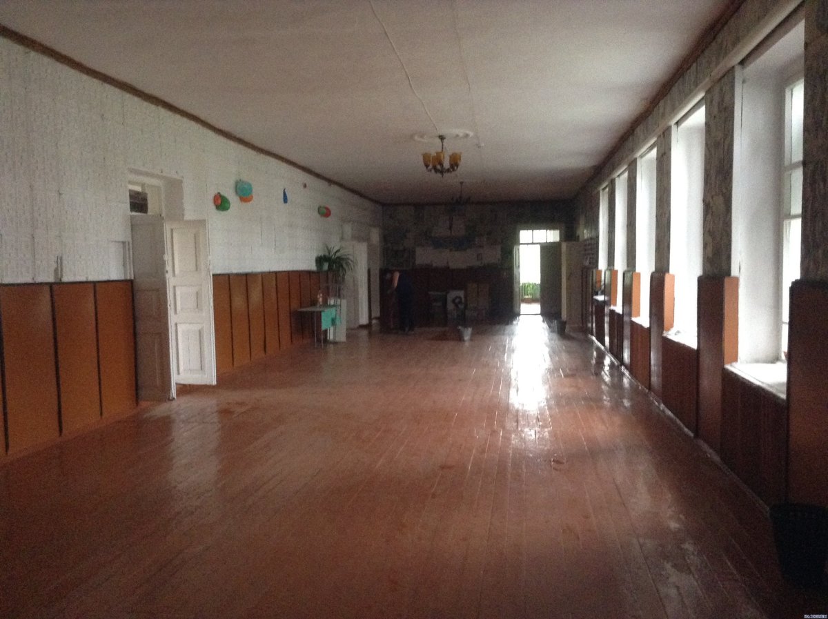 Пол в школе