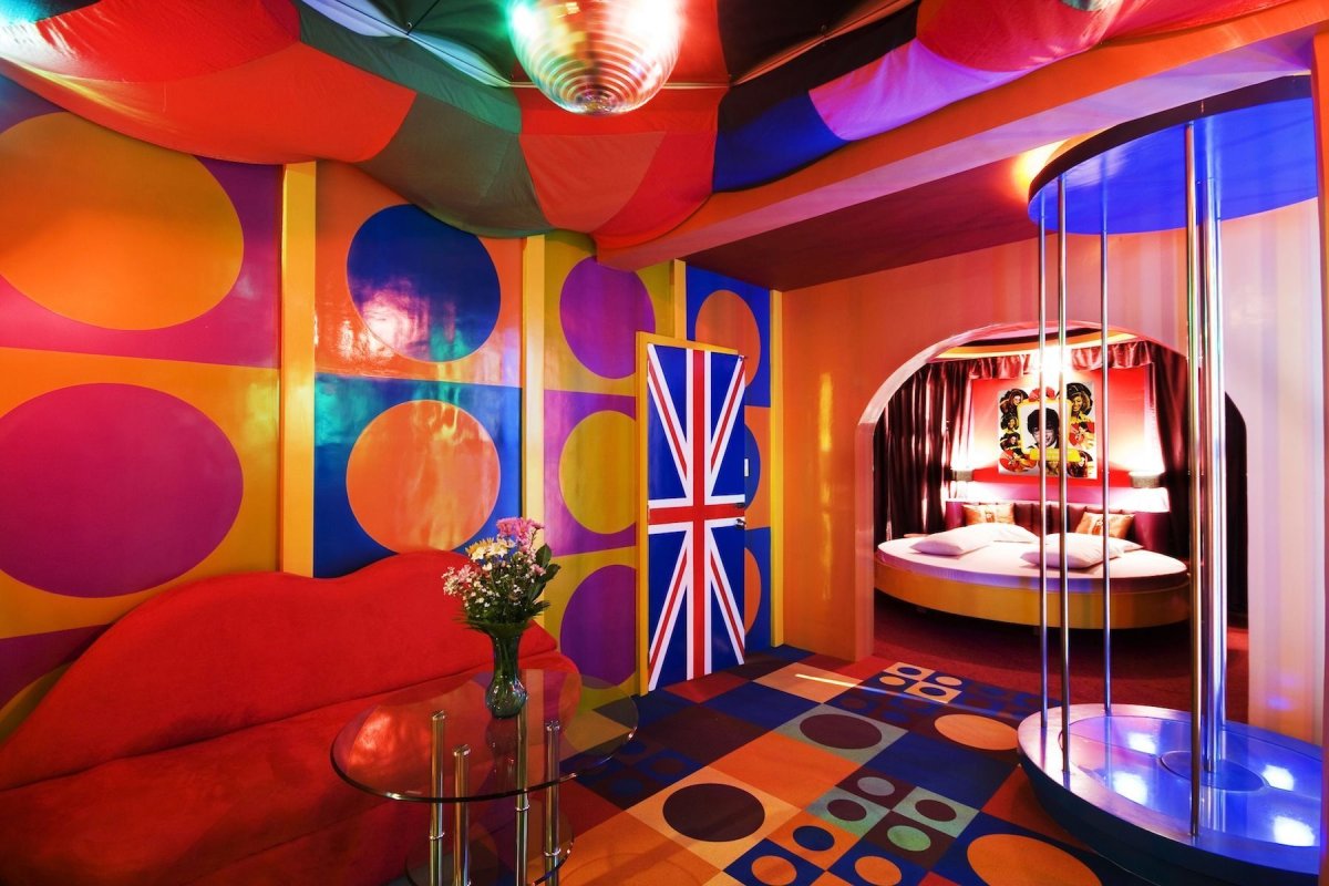 Комната караоке интерьер