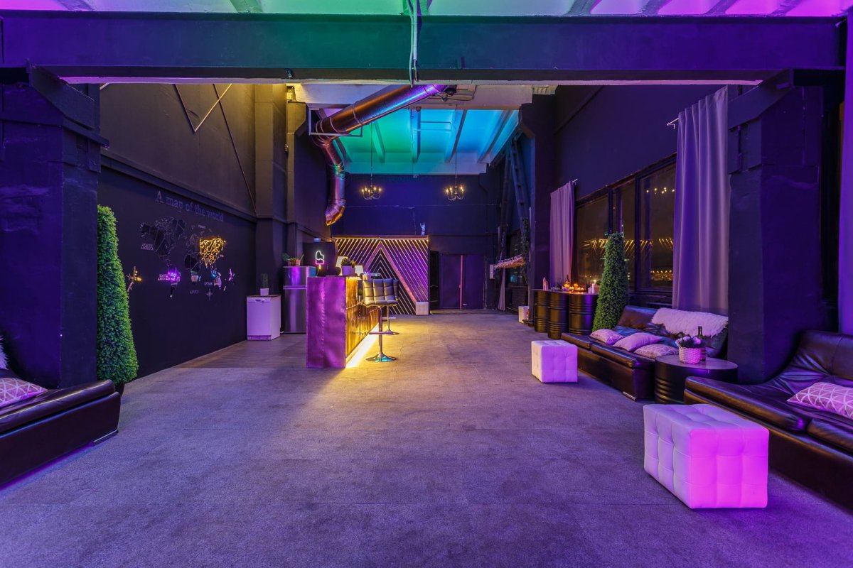 Лофт помещения для вечеринок