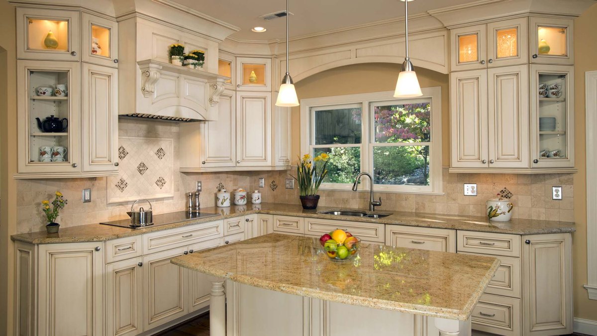 Кухонная вытяжка в стиле Прованс