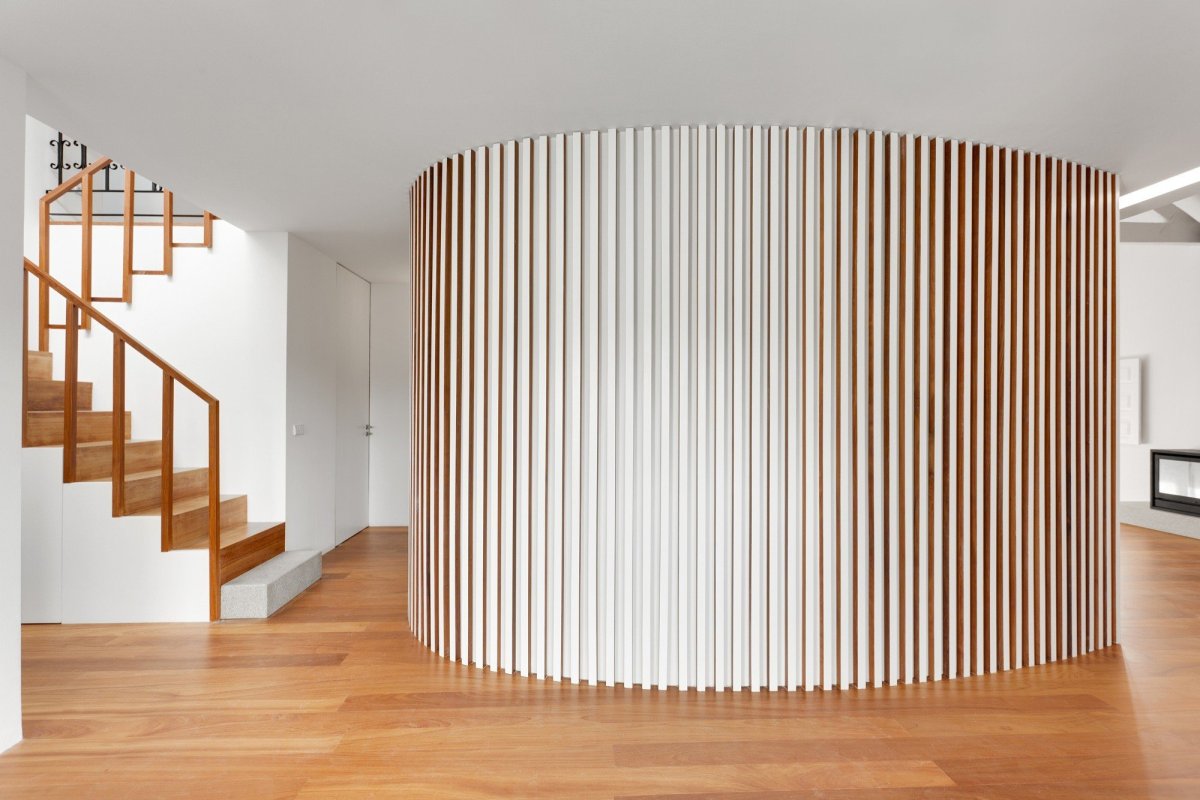 Арка в стиле Мемфис