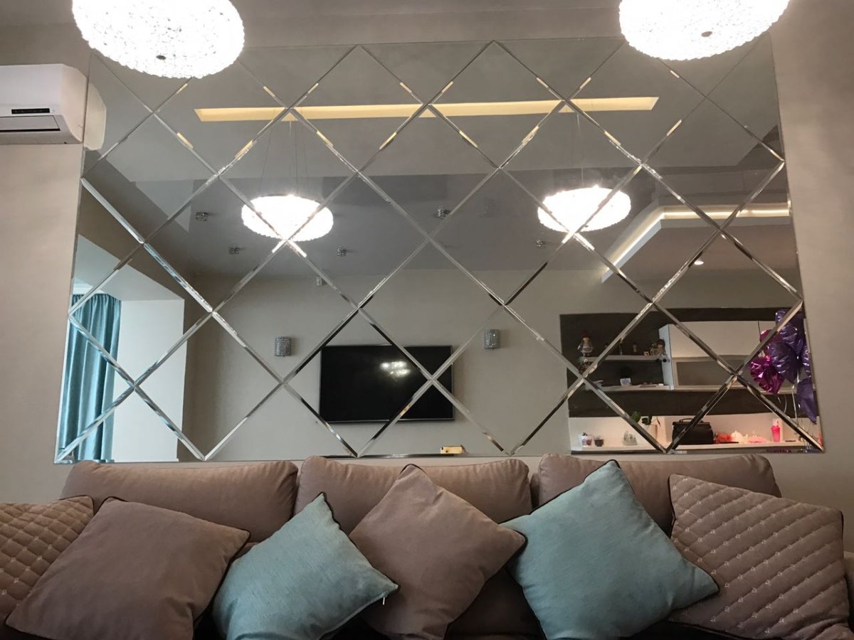 Зеркальное панно