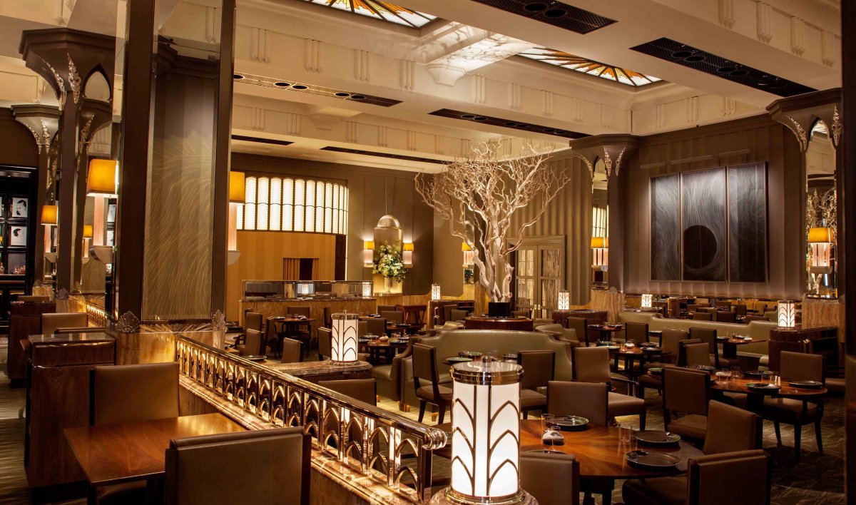 Интерьер ресторана в стиле арт деко