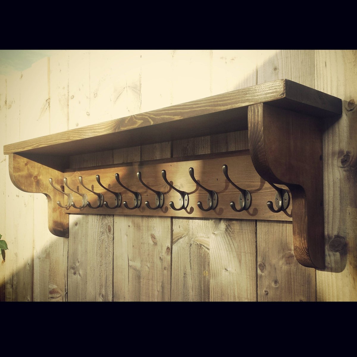 Вешалка настенная c140w