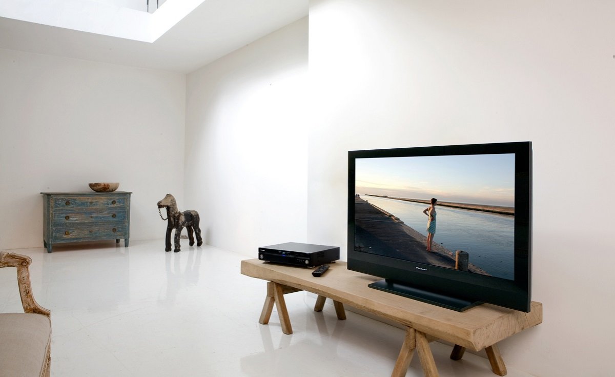 Розетки для телевизора на стене