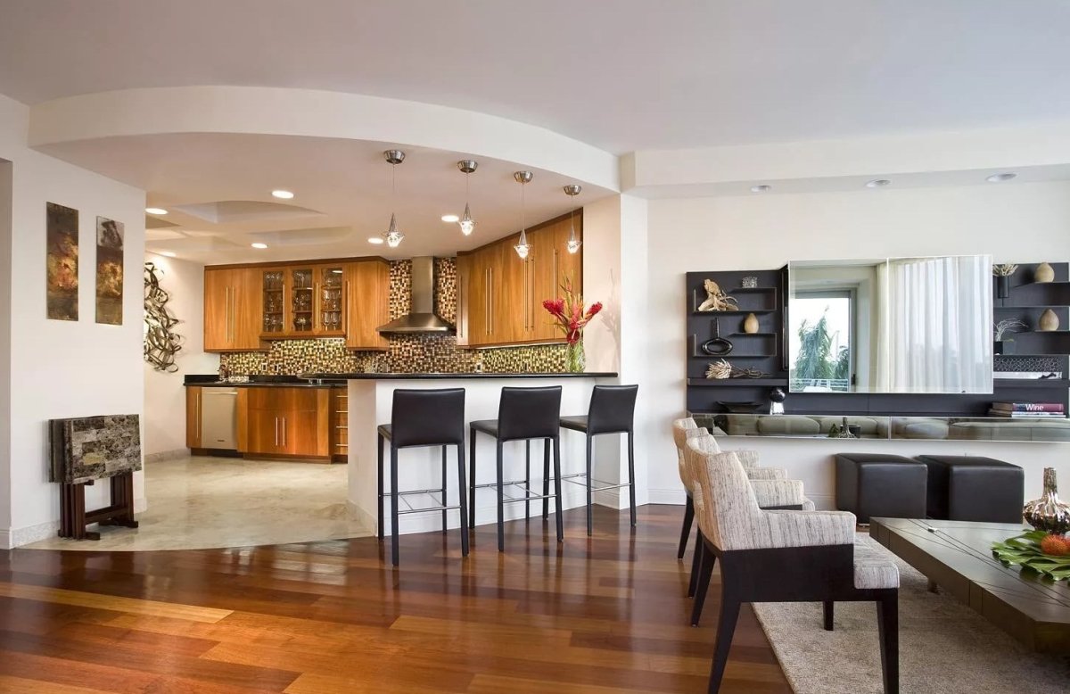 Большая кухня гостиная