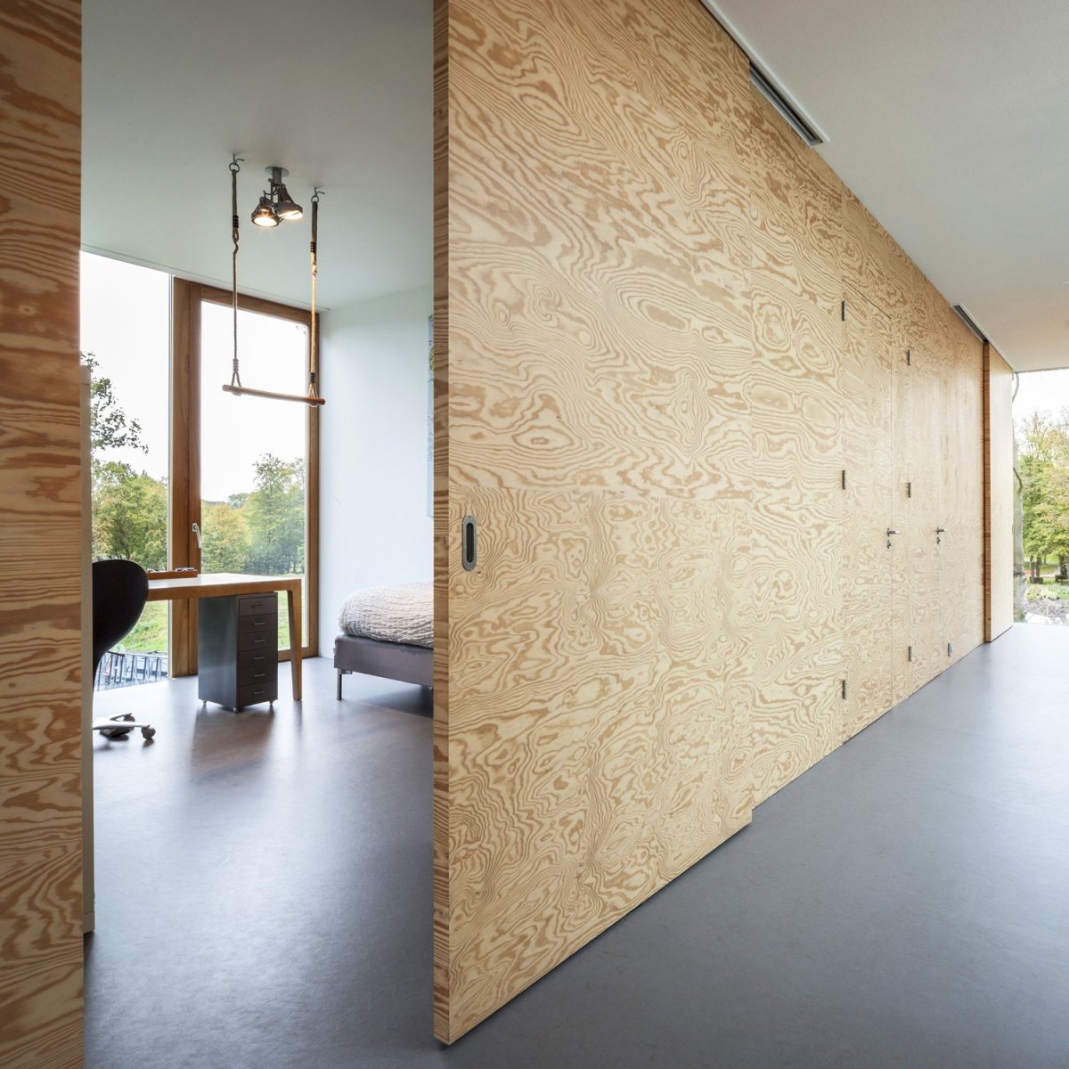 Стильный пол из фанеры