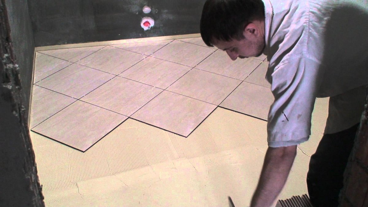 Укладка плитки по диагонали на пол