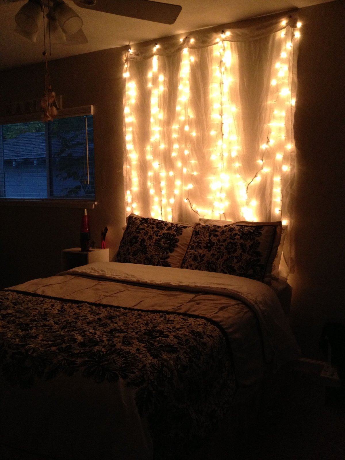 Кровать с подсветкой