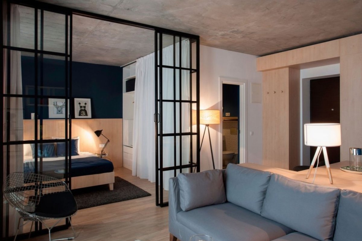 Стеклянные перегородки для зонирования пространства