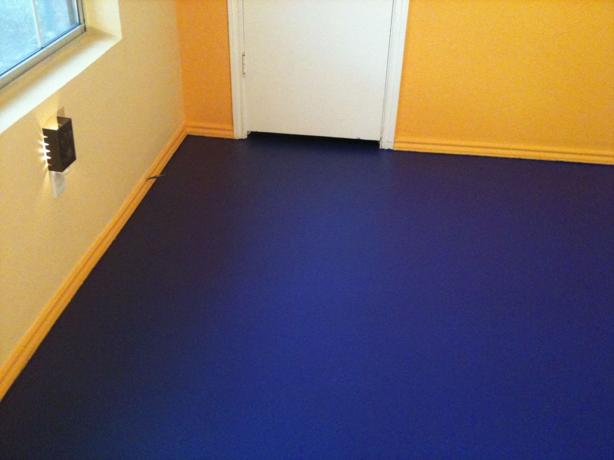 Крашеный пол