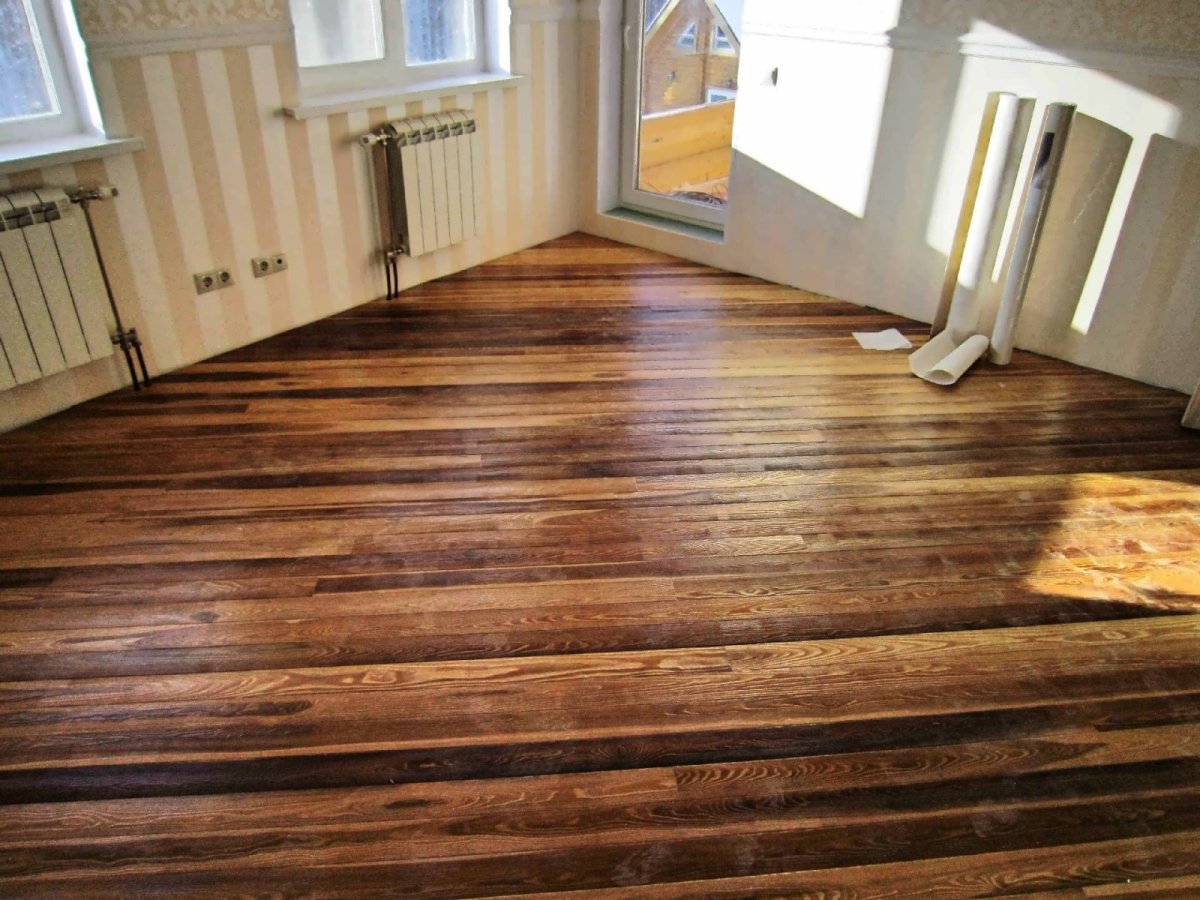 Деревянный пол