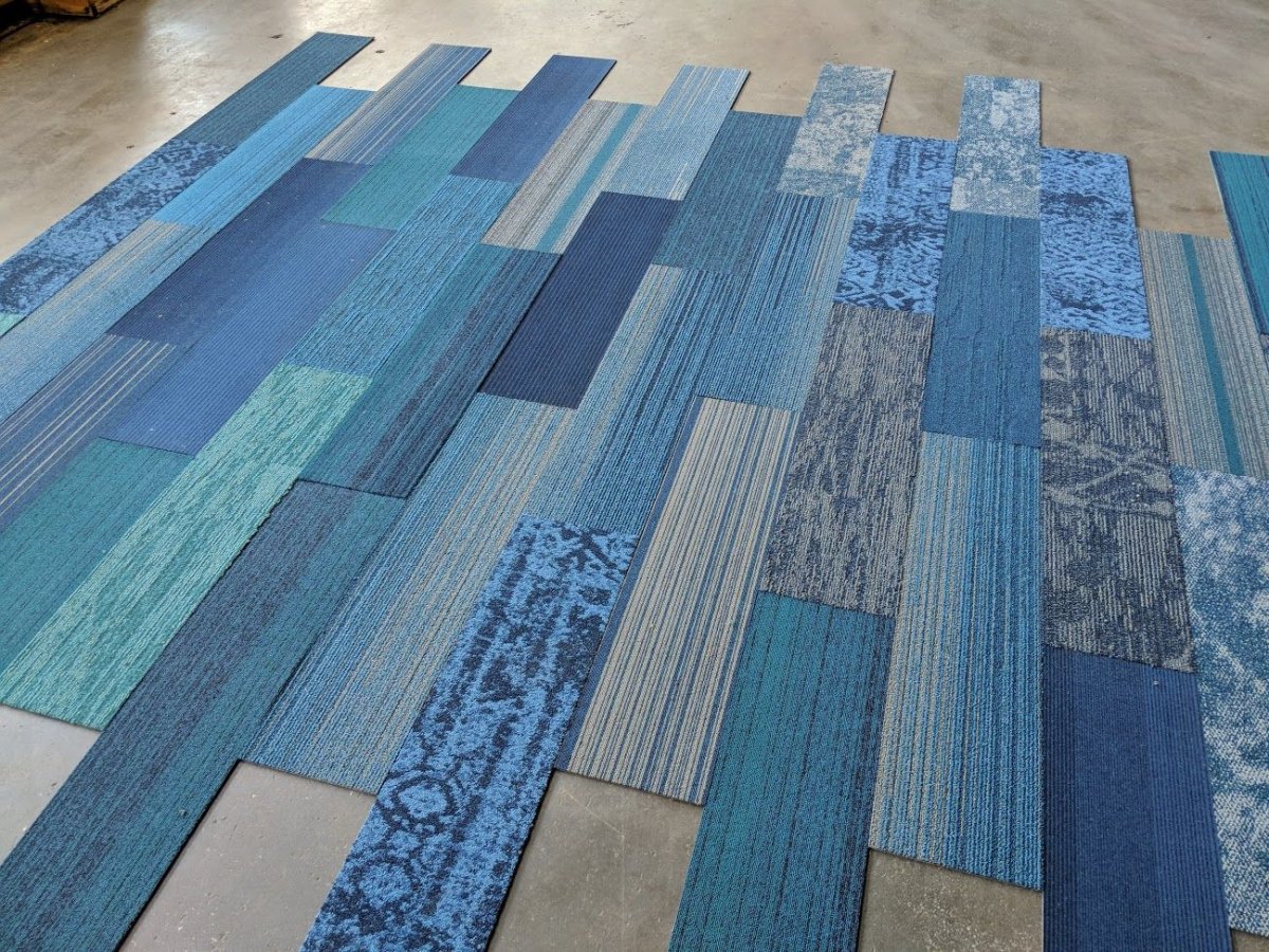 Синий ламинат