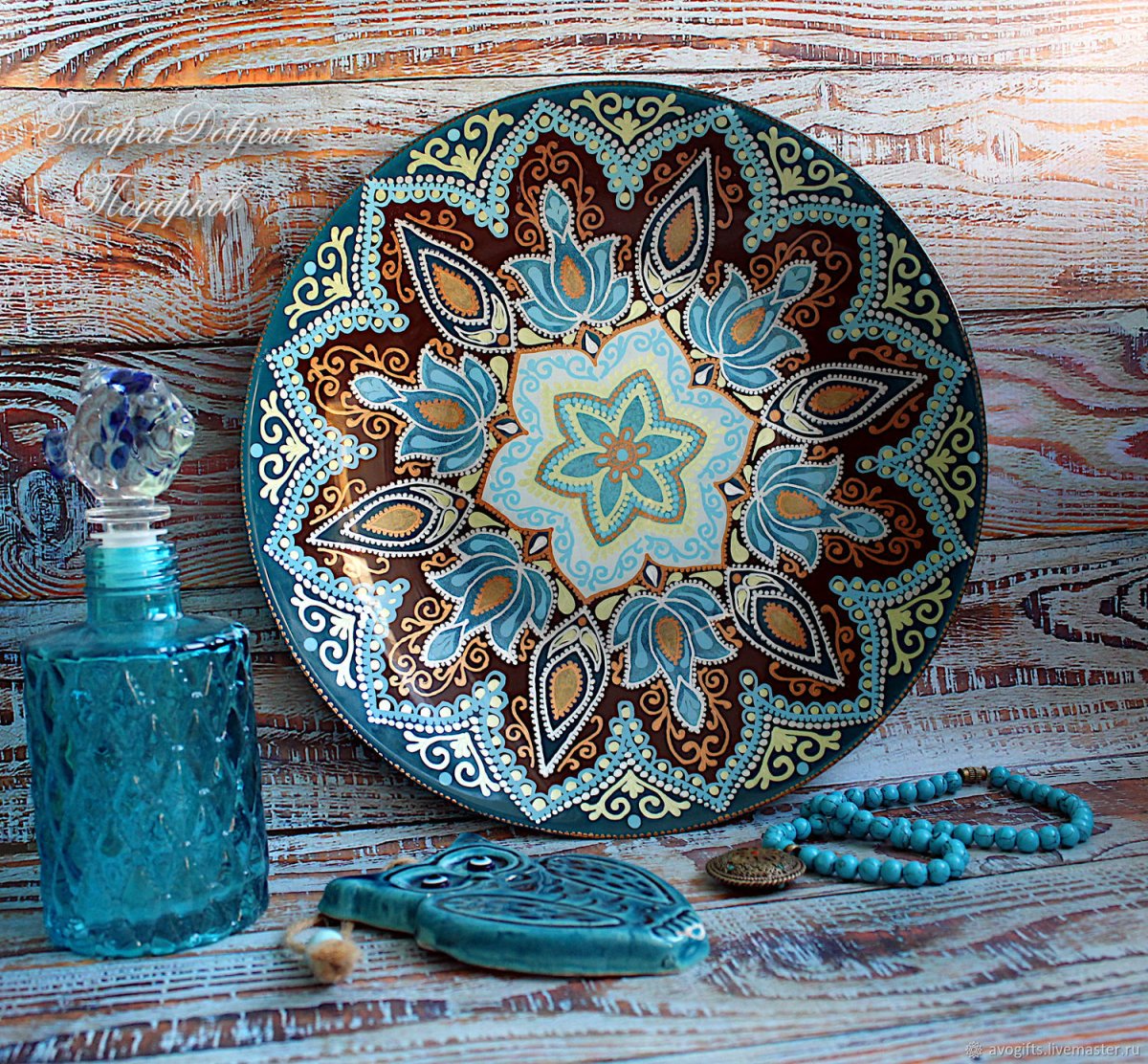 Мандала красная