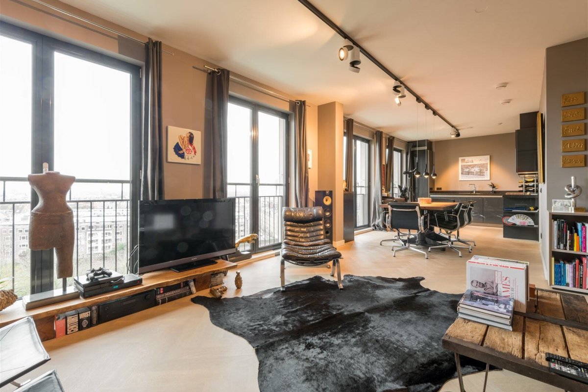 Заносить мебель квартира Амстердам