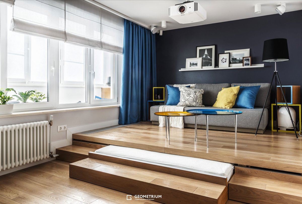 Кровать подиум в студии 20 кв.м