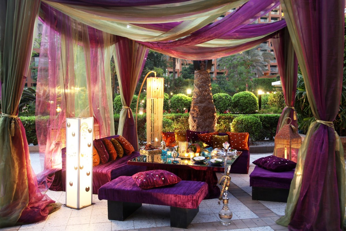 Беседка в индийском стиле