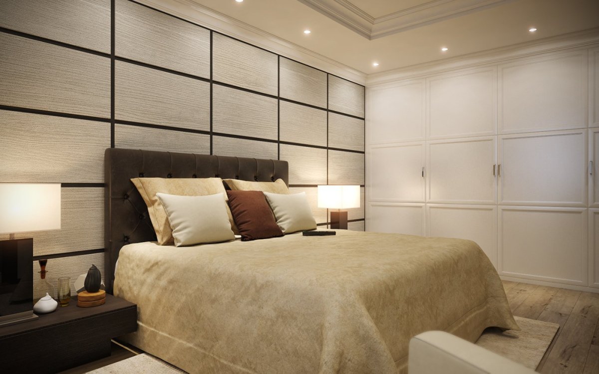 Паркетная доска на стене в спальне