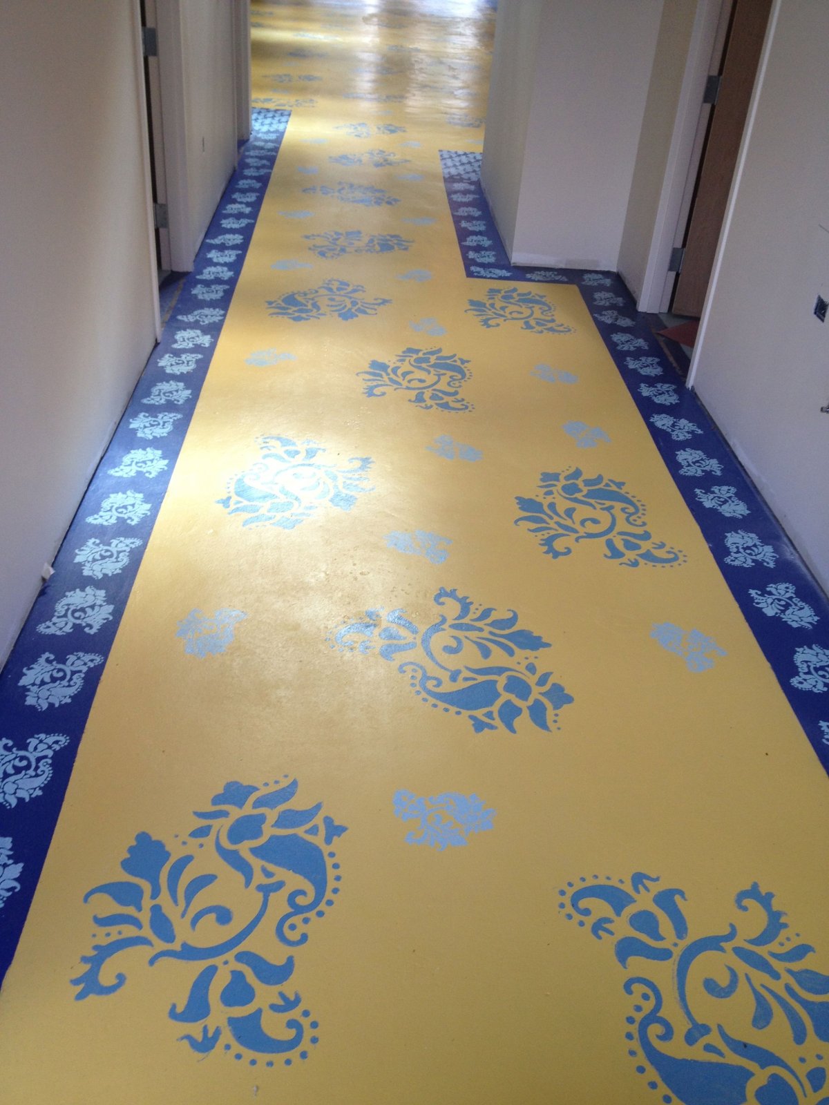 Покраска Полана балкоее