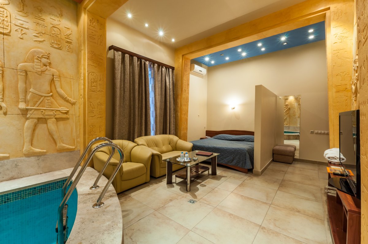 Потолок в египетском стиле