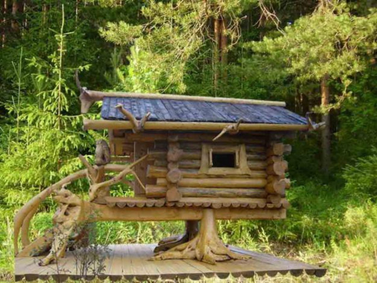 Красивые бани из бревна