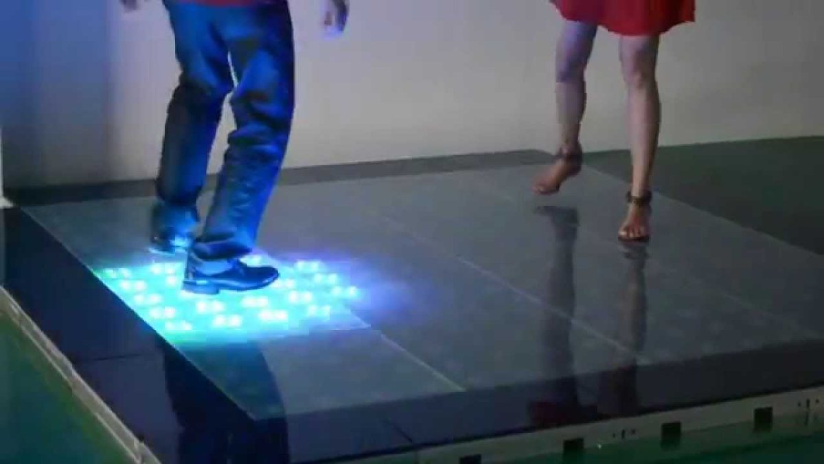 Интерактивный пол в клубе