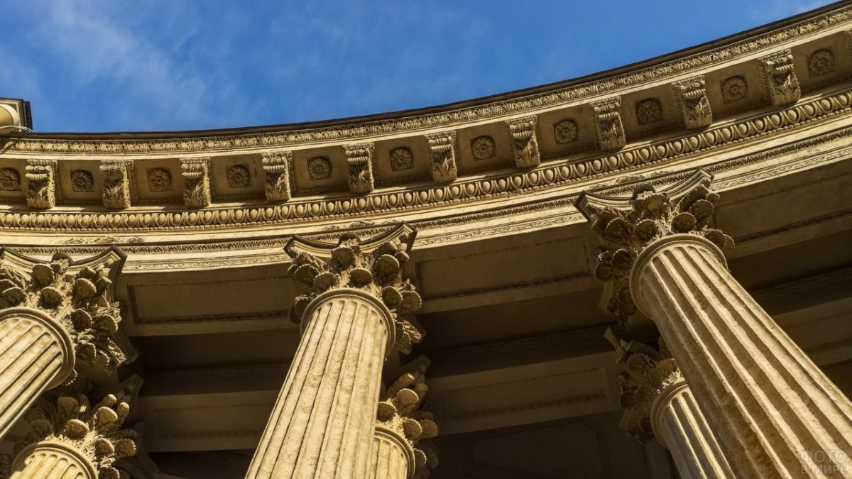 Казанский собор в стиле Ампир