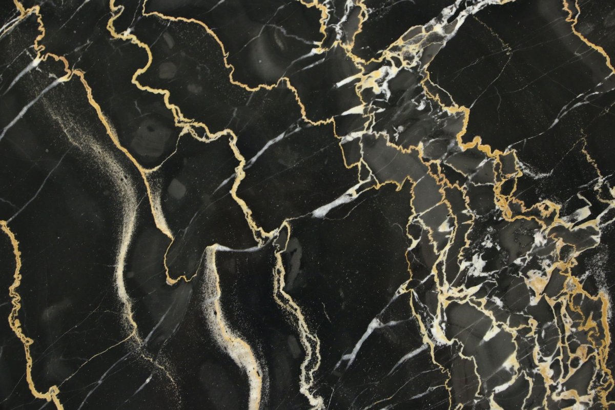 Мрамор Блэк энд Голд