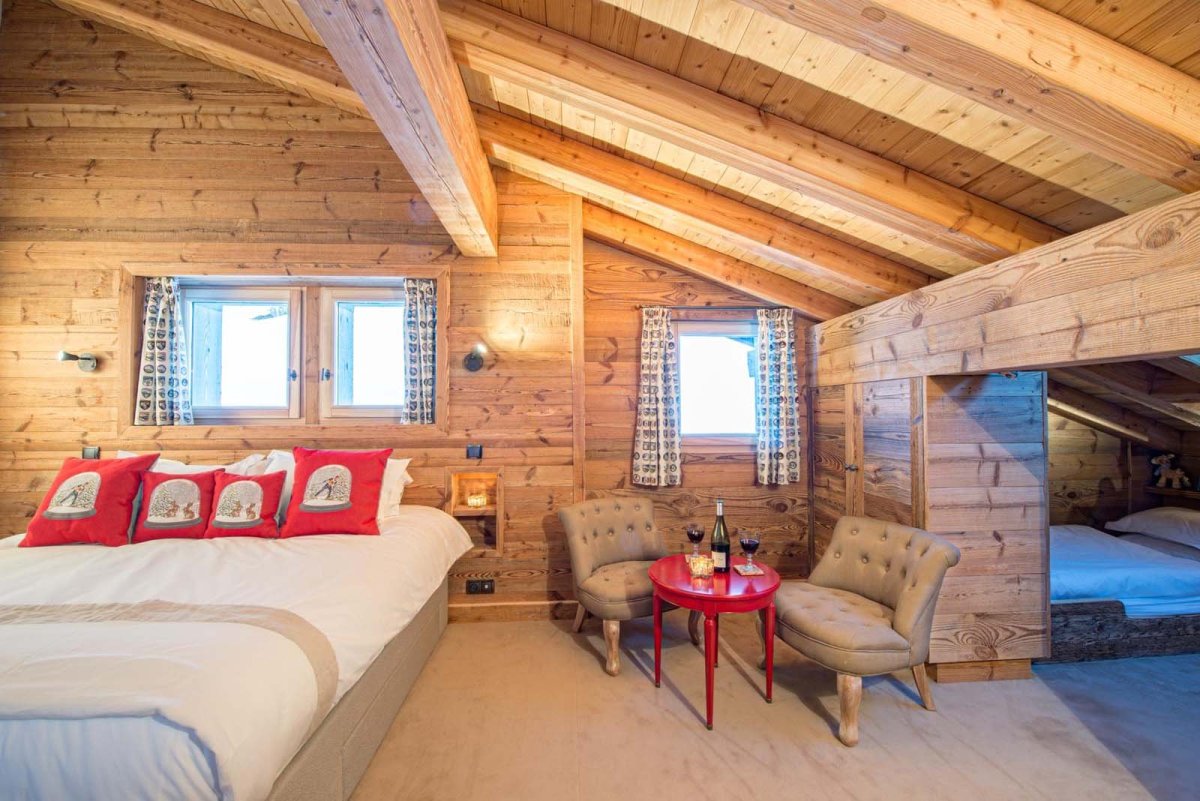 Интерьер мансарды